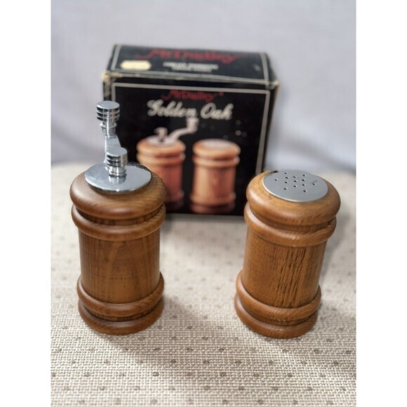 Vintage Mr. Dudley Golden Oak Peppermill Set New Old Stock - Picture 6 of 6
